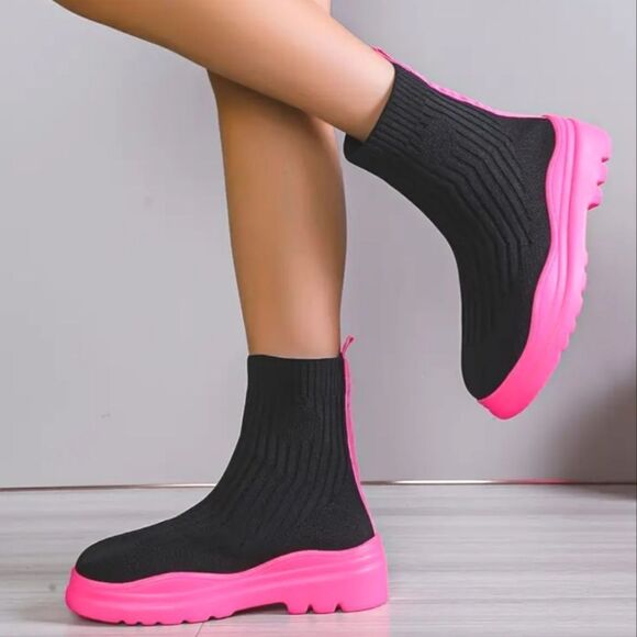 Trendy women's slip on sock boots sz 6 - Picture 8 of 9